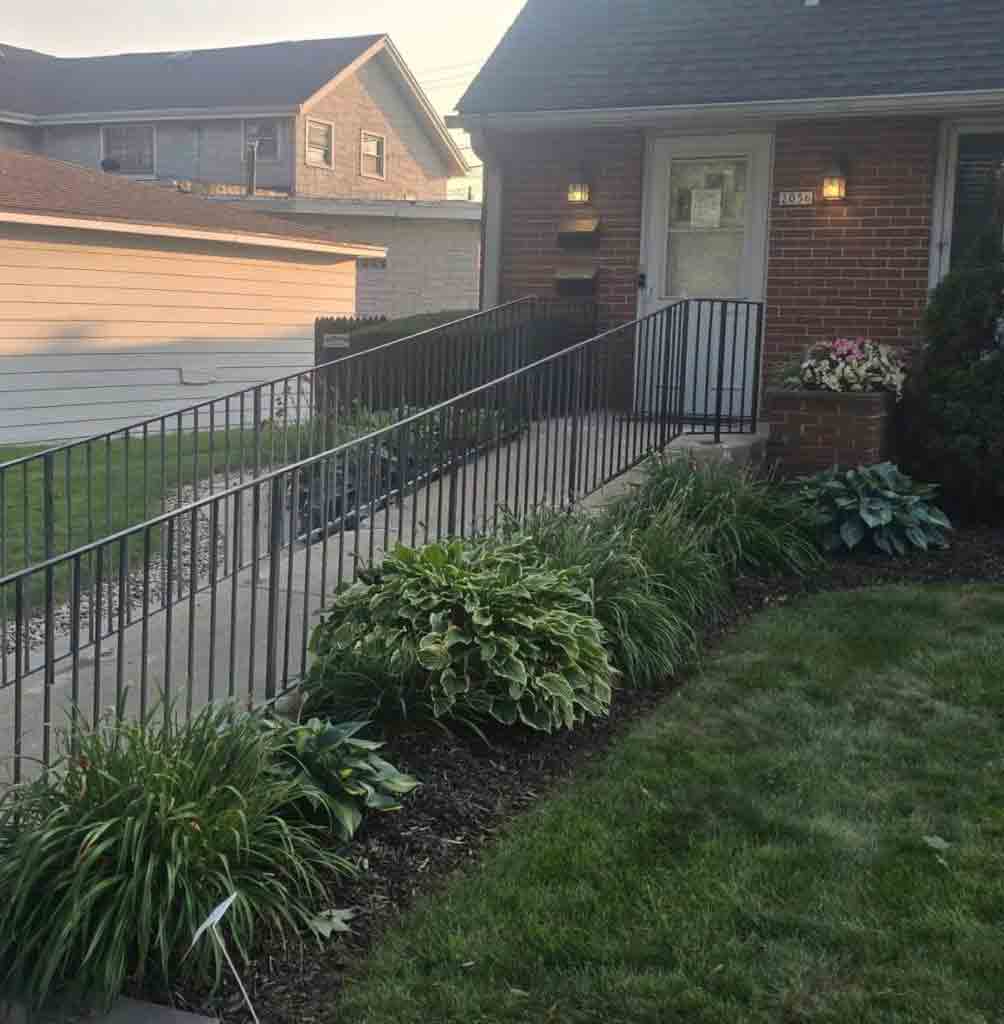 Custom steel handrails and fencing