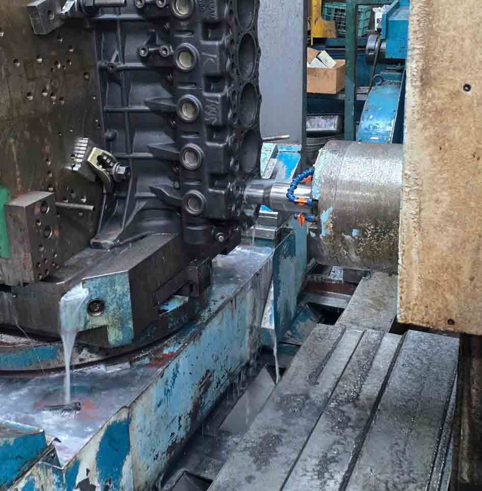 Large machining and turning of a steel part